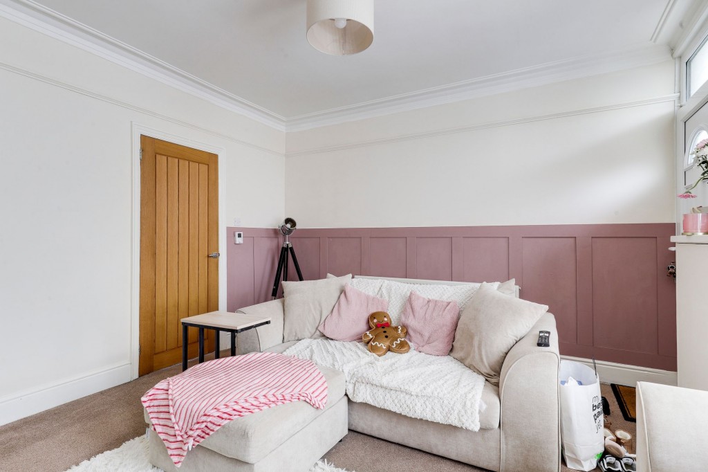 Standhill Road, Carlton, NG4