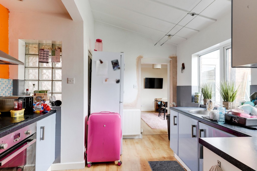 Standhill Road, Carlton, NG4