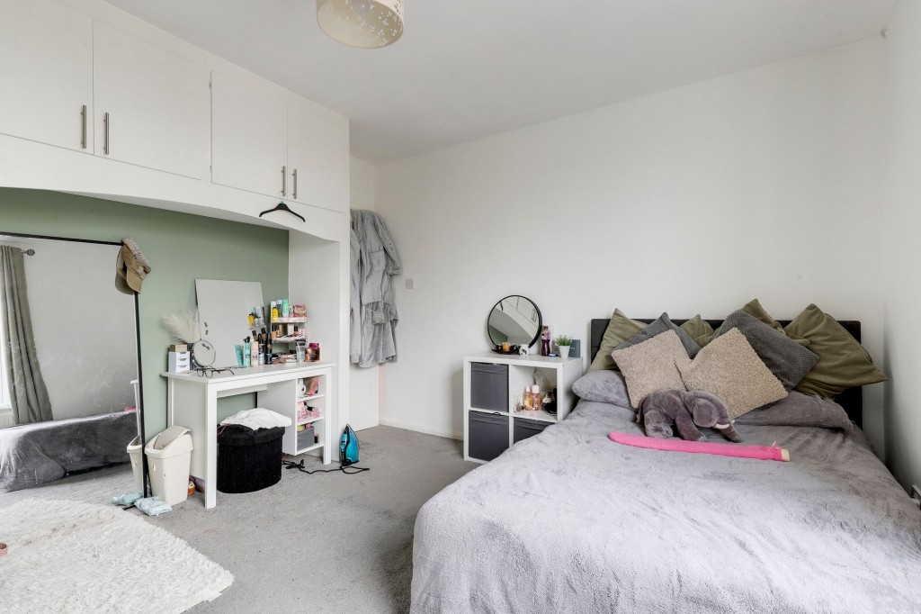 Standhill Road, Carlton, NG4