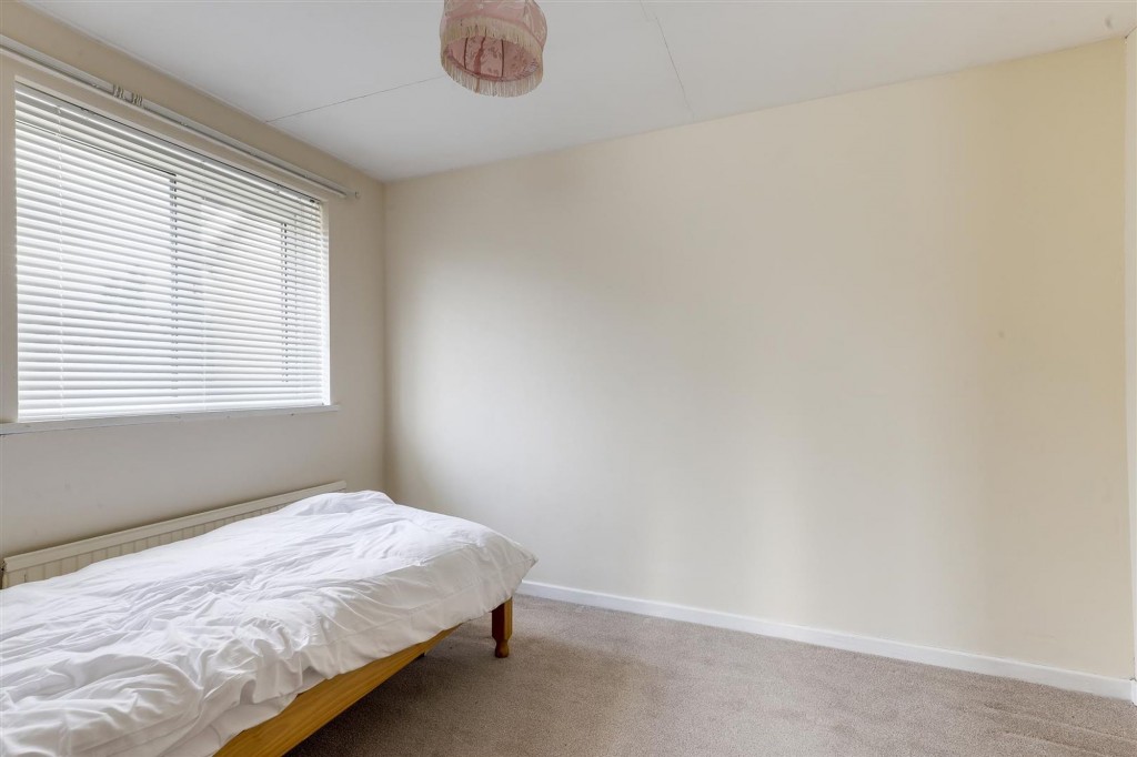 Wensleydale Close, Nottingham, NG8