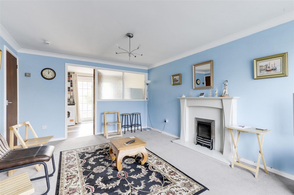 Wensleydale Close, Nottingham, NG8