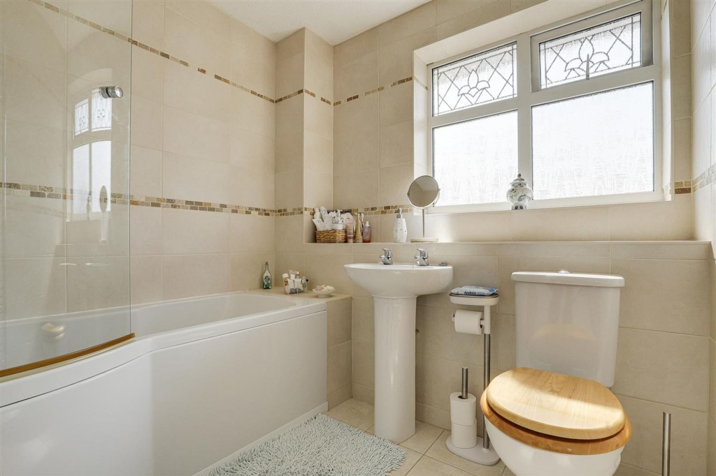 Kensington Road, Sandiacre, NG10