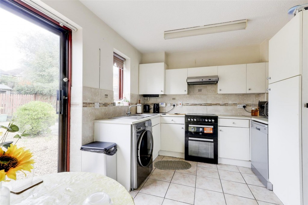 Blackthorn Drive, Nottingham, NG6