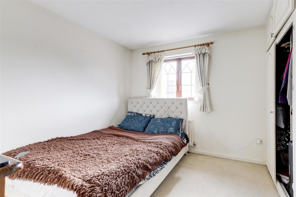 Blackthorn Drive, Nottingham, NG6