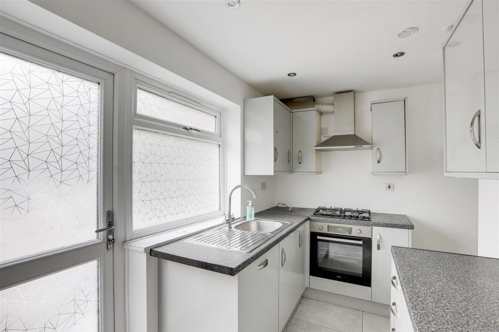 Mickledon Close, Nottingham, NG2