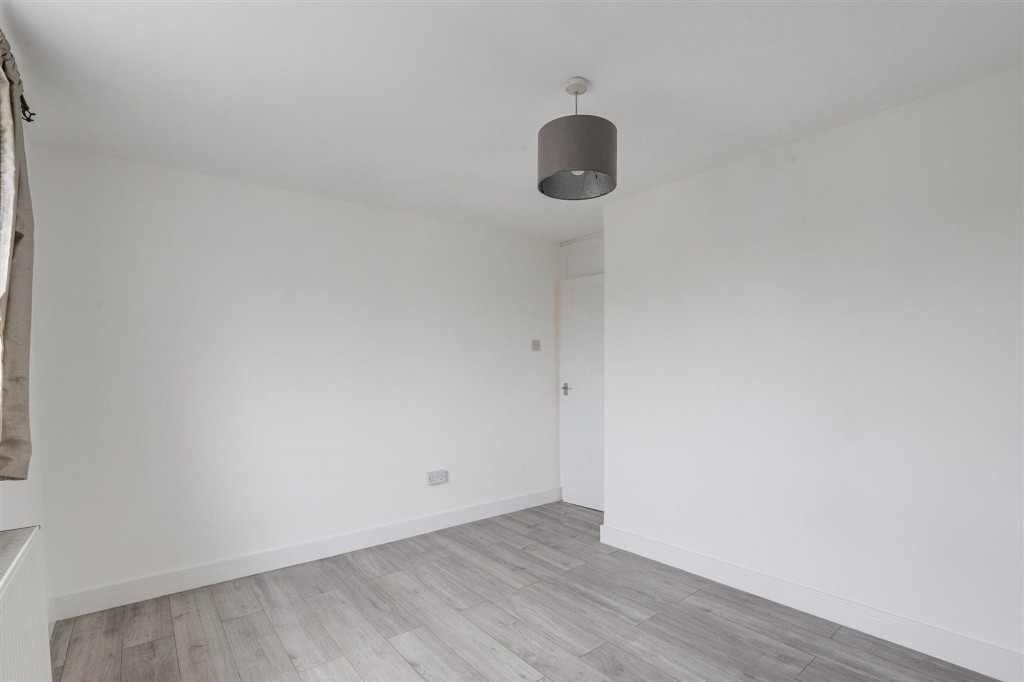 Mickledon Close, Nottingham, NG2