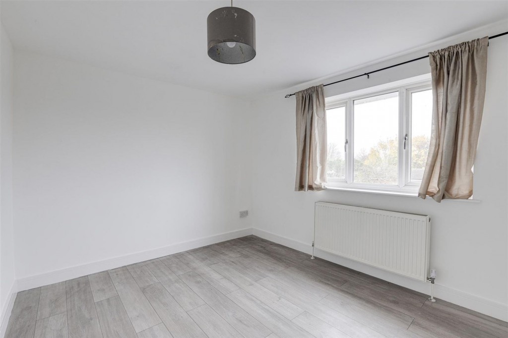 Mickledon Close, Nottingham, NG2