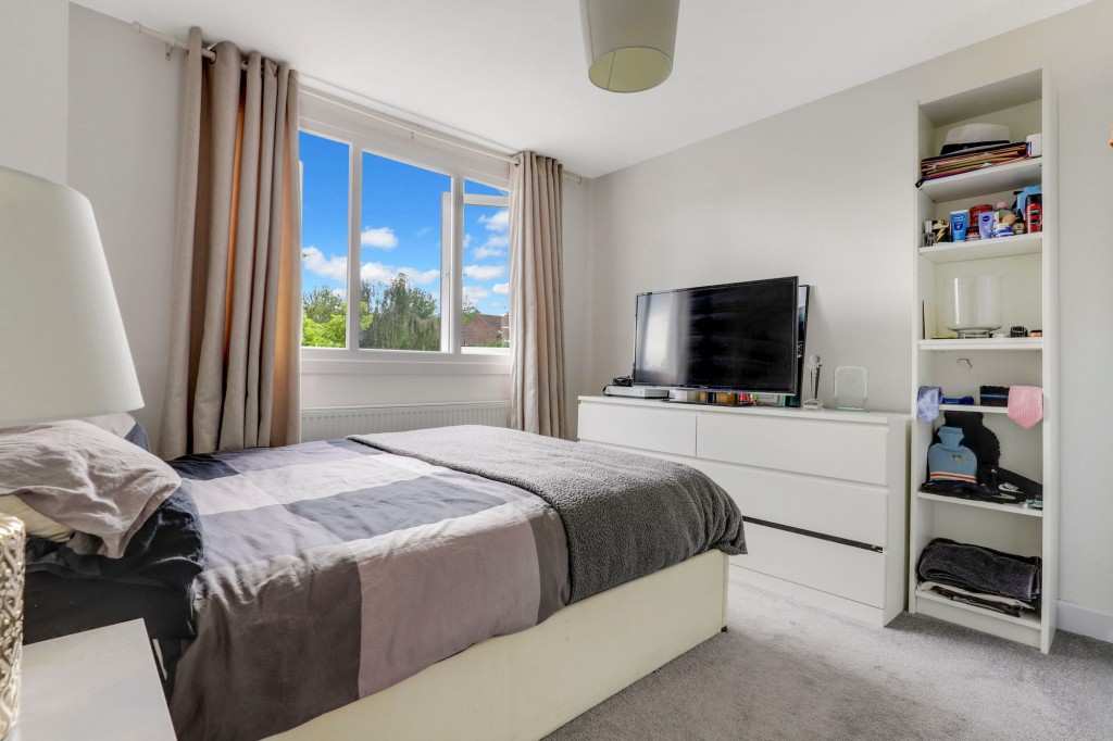 Trueman Gardens, Arnold, NG5