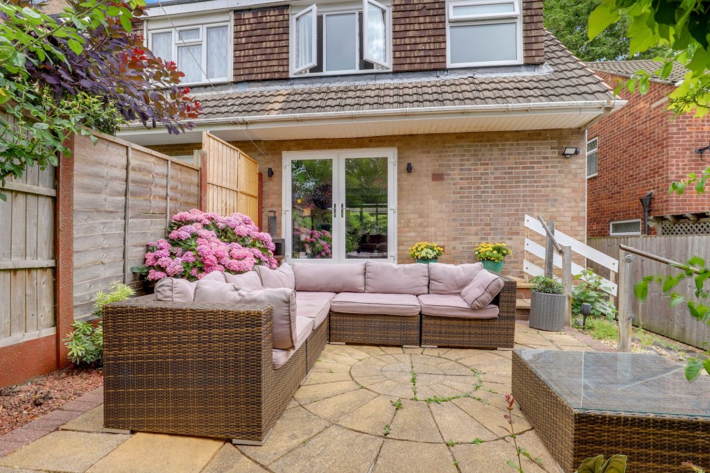 Trueman Gardens, Arnold, NG5