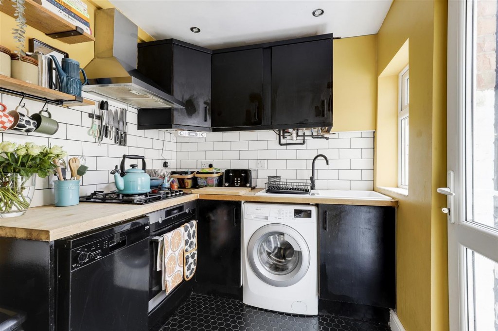 Daybrook Street, Nottingham, NG5