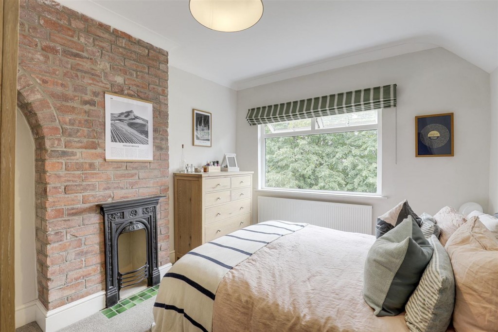 Queens Road West, Beeston, NG9