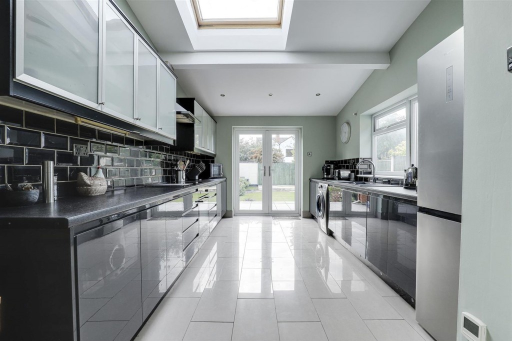 Doncaster Avenue, Sandiacre, NG10