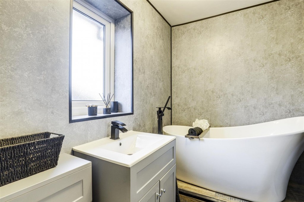 Babbington Crescent, Gedling, NG4