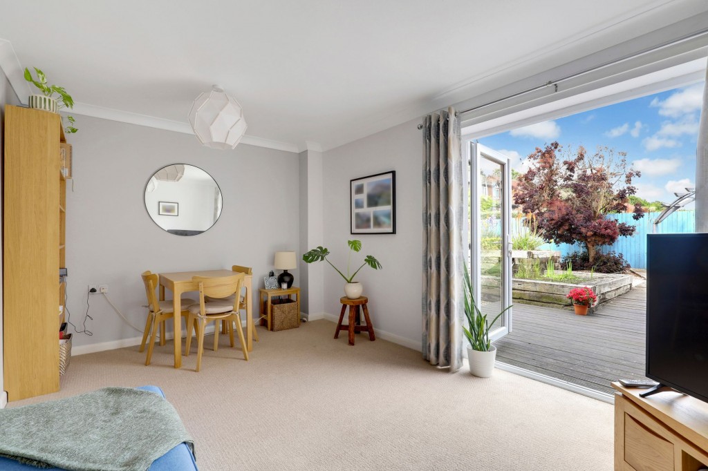 Sands Close, Colwick, NG4