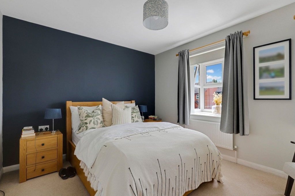 Sands Close, Colwick, NG4