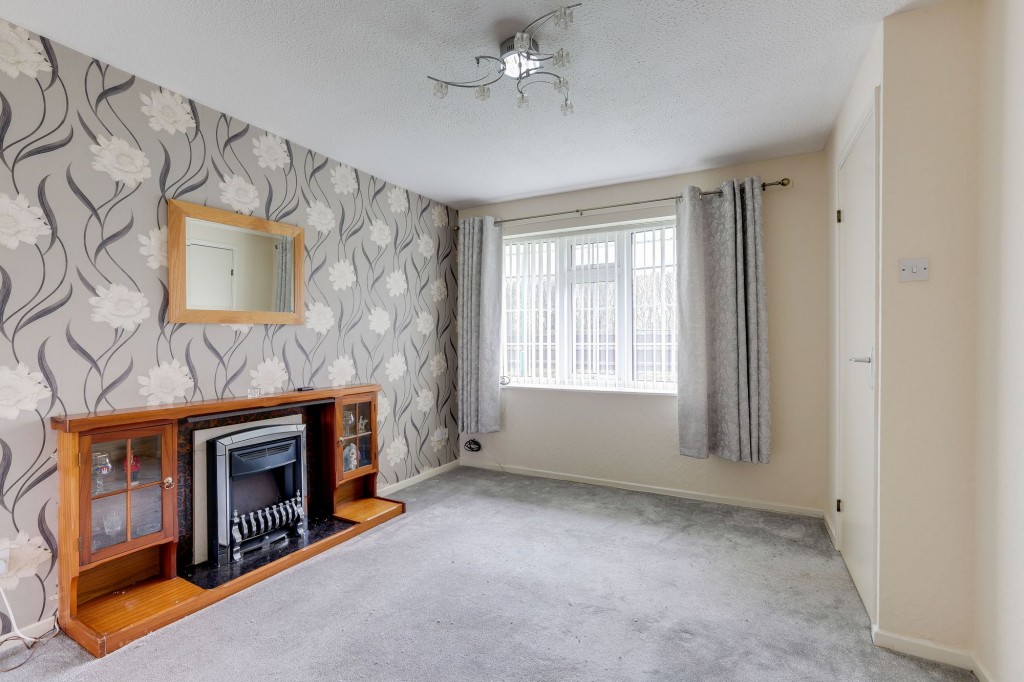 Borman Close, Nottingham, NG6