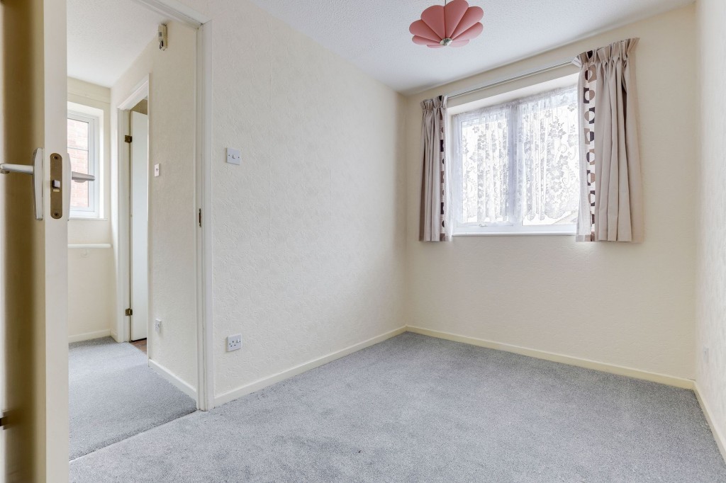 Borman Close, Nottingham, NG6