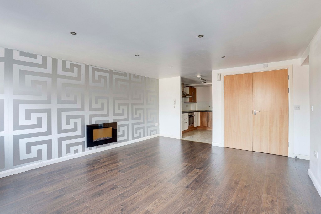 Haydn Road, Royal Court, NG5