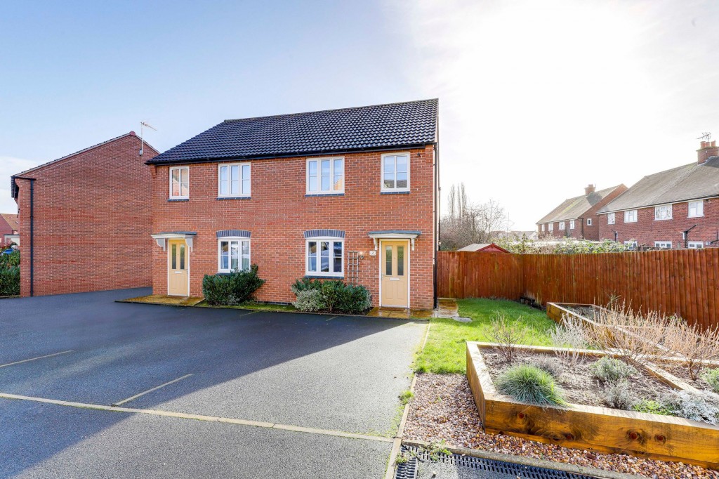 Albert Close, Hucknall, NG15