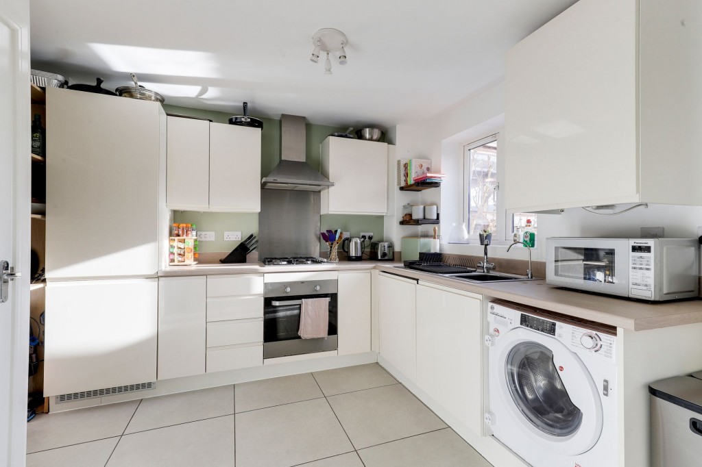 Albert Close, Hucknall, NG15