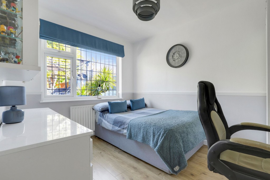 Barnet Road, Nottingham, NG3
