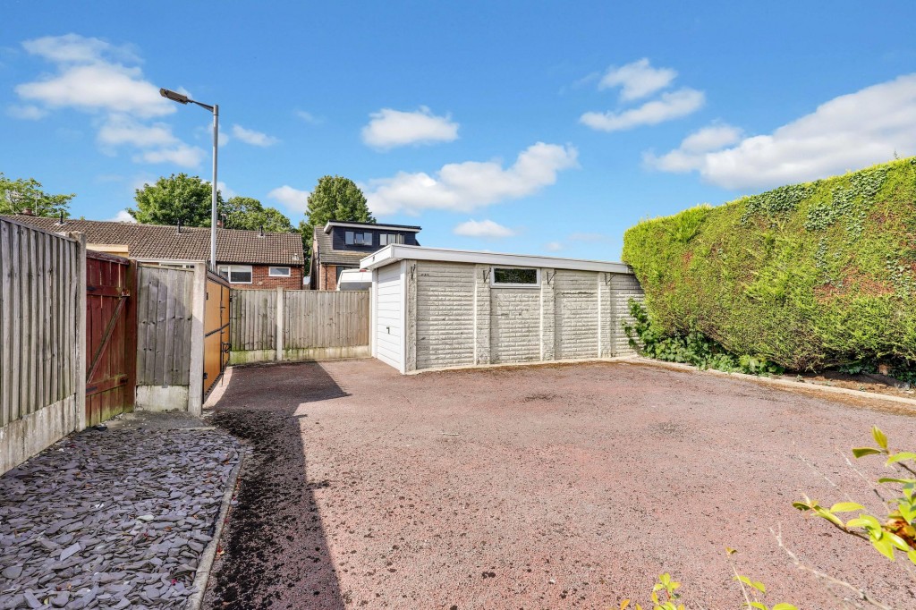 Graveney Gardens, Arnold, NG5