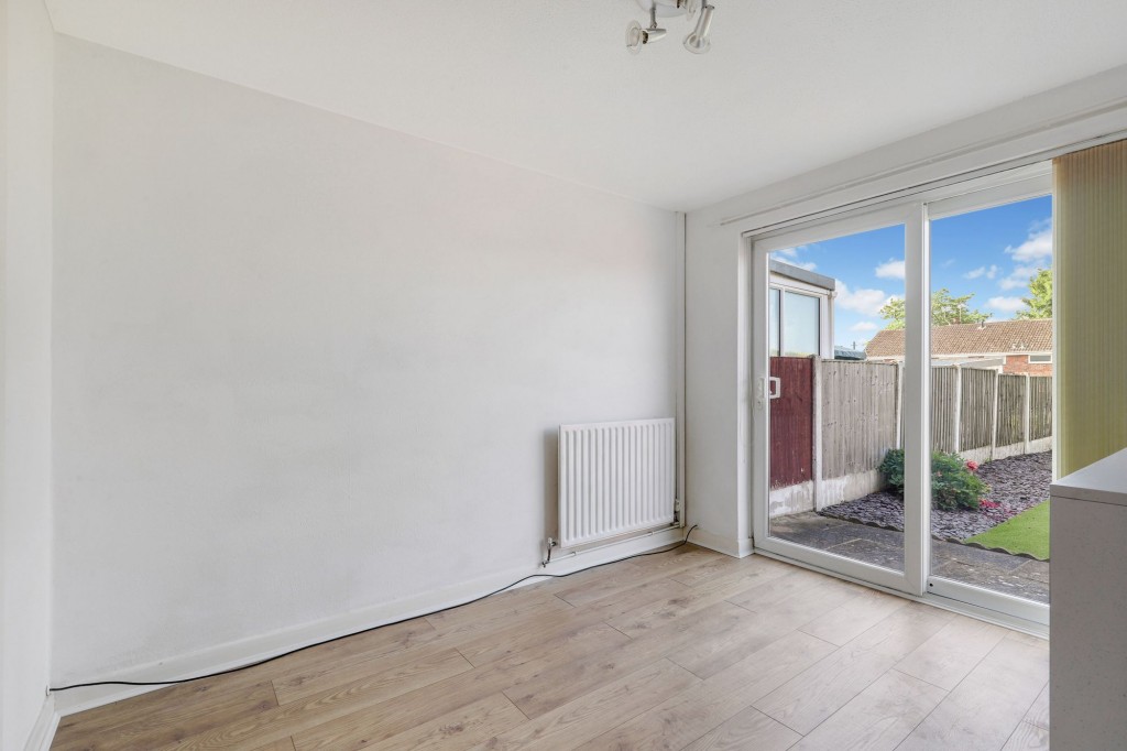 Graveney Gardens, Arnold, NG5