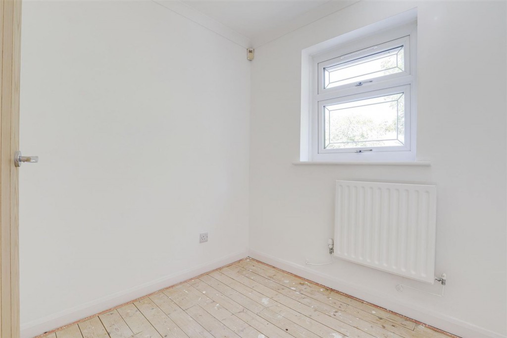 Charlbury Court, Bramcote, NG9