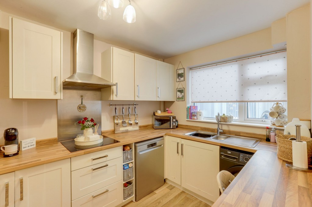 Moor Road, Bestwood Village, NG6