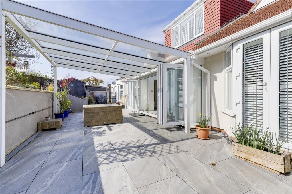 George Road, Carlton, NG4