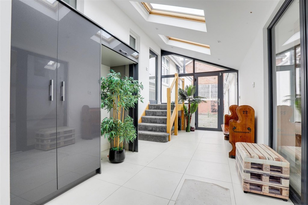 George Road, Carlton, NG4