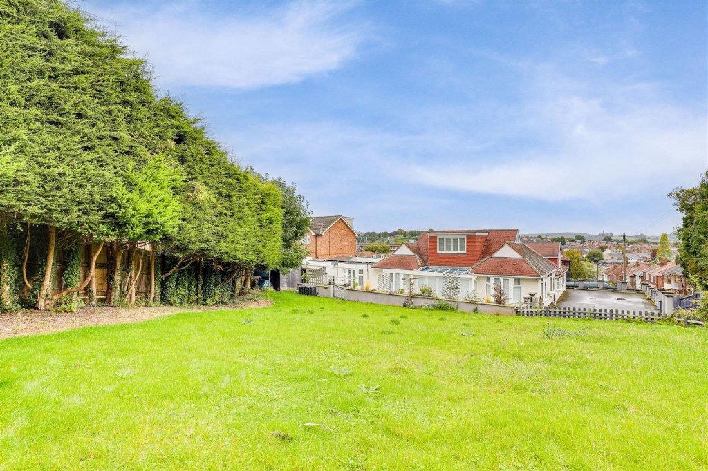 George Road, Carlton, NG4