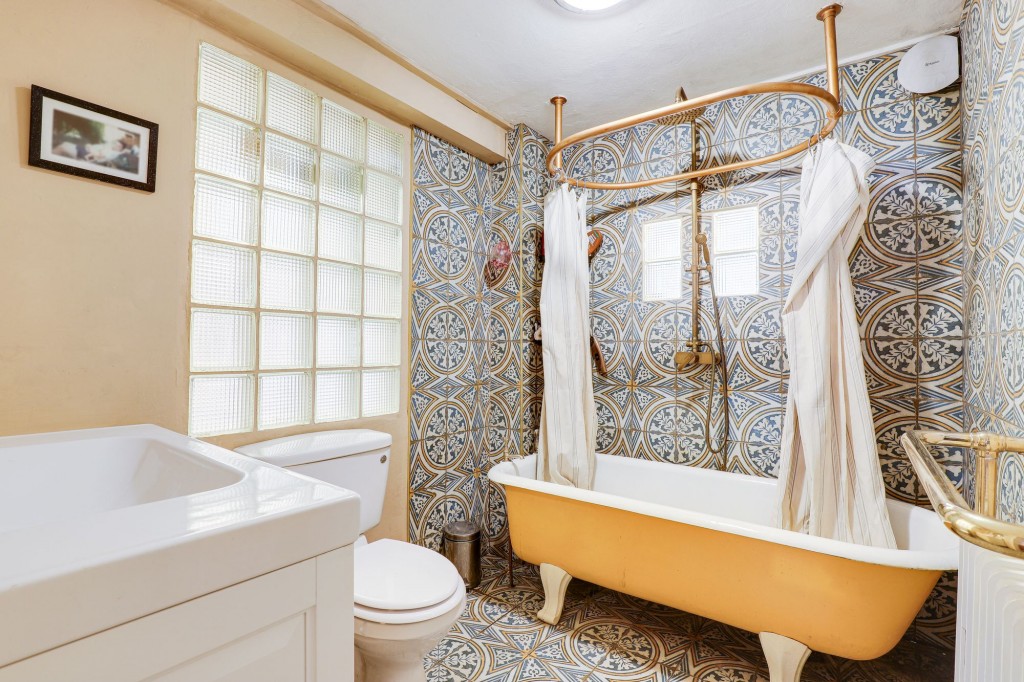 Querneby Road, Nottingham, NG3