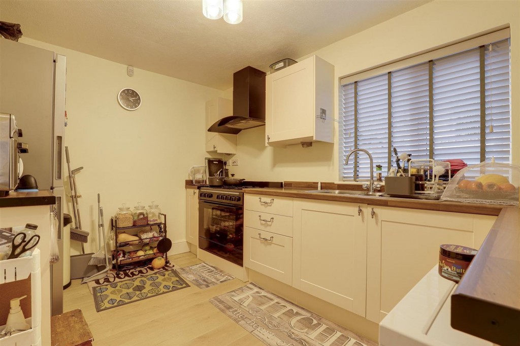 Woodland Avenue, Nottingham, NG6