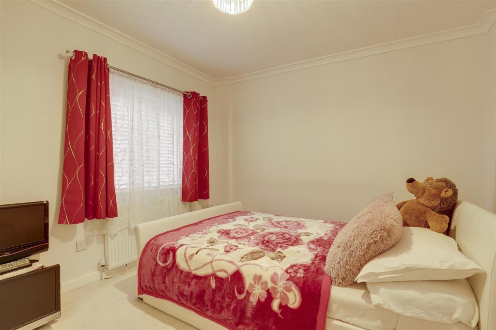 Woodland Avenue, Nottingham, NG6