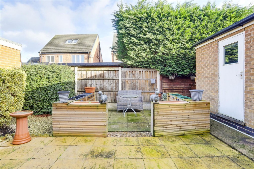 The Hollows, Long Eaton, NG10