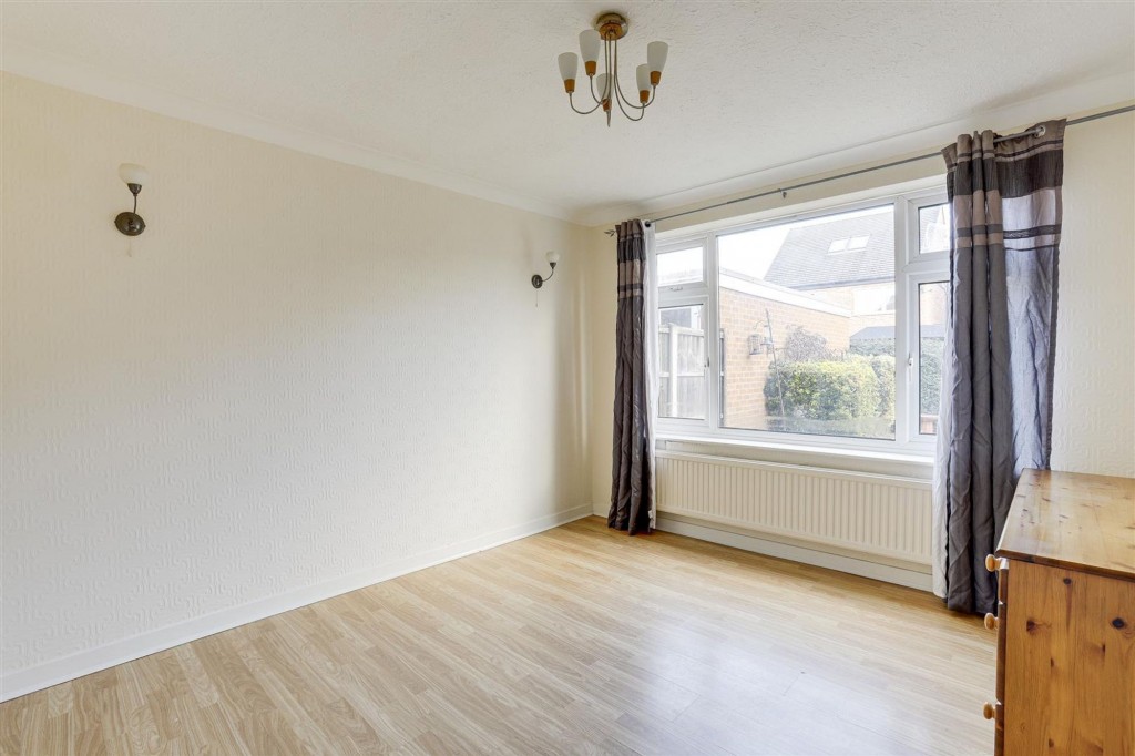 The Hollows, Long Eaton, NG10