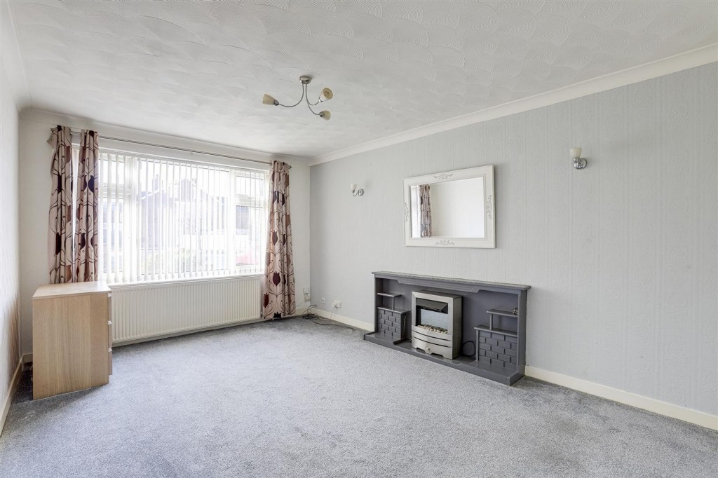 The Hollows, Long Eaton, NG10