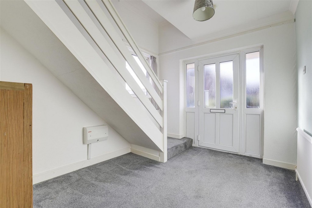 The Hollows, Long Eaton, NG10