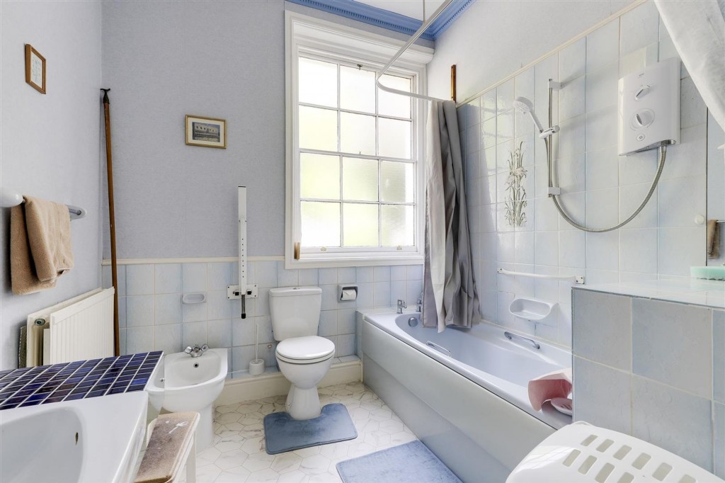 The Cedars, Nottingham, NG5