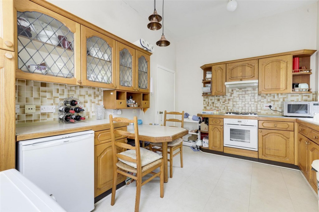 The Cedars, Nottingham, NG5