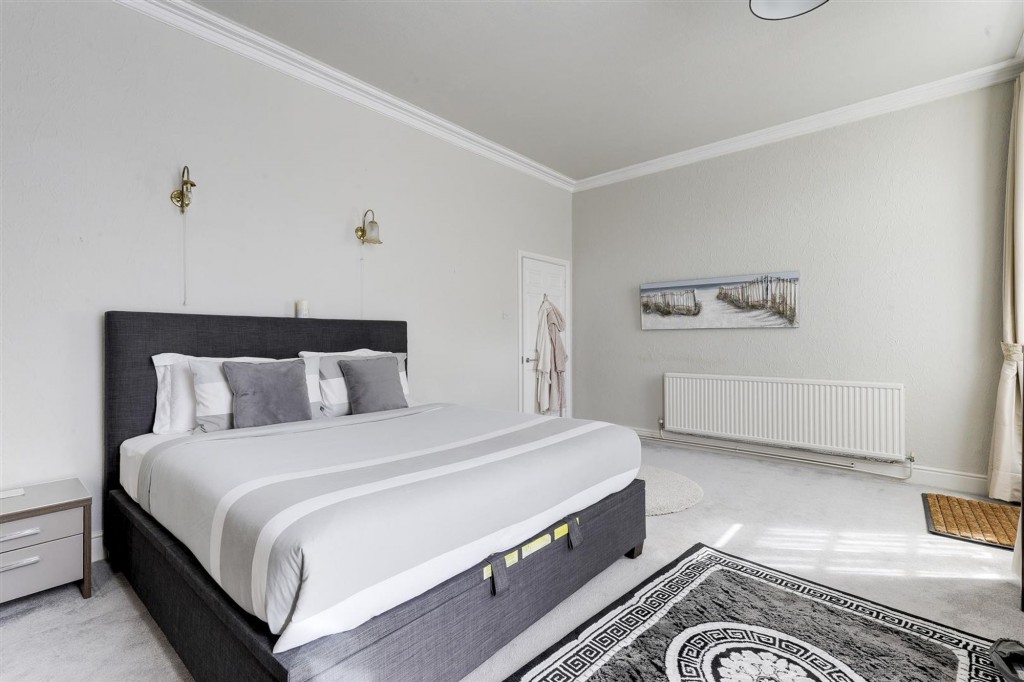 The Cedars, Nottingham, NG5