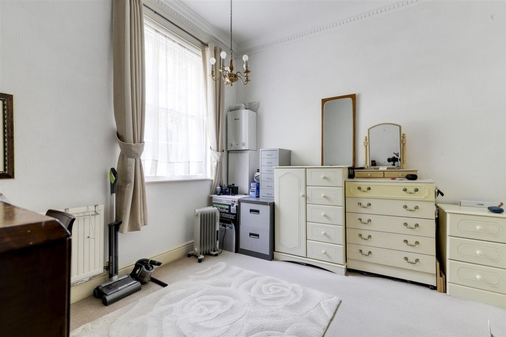 The Cedars, Nottingham, NG5