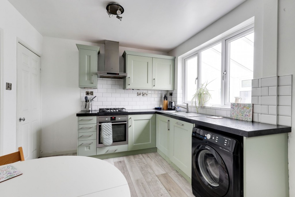 Beardsmore Grove, Hucknall, NG15