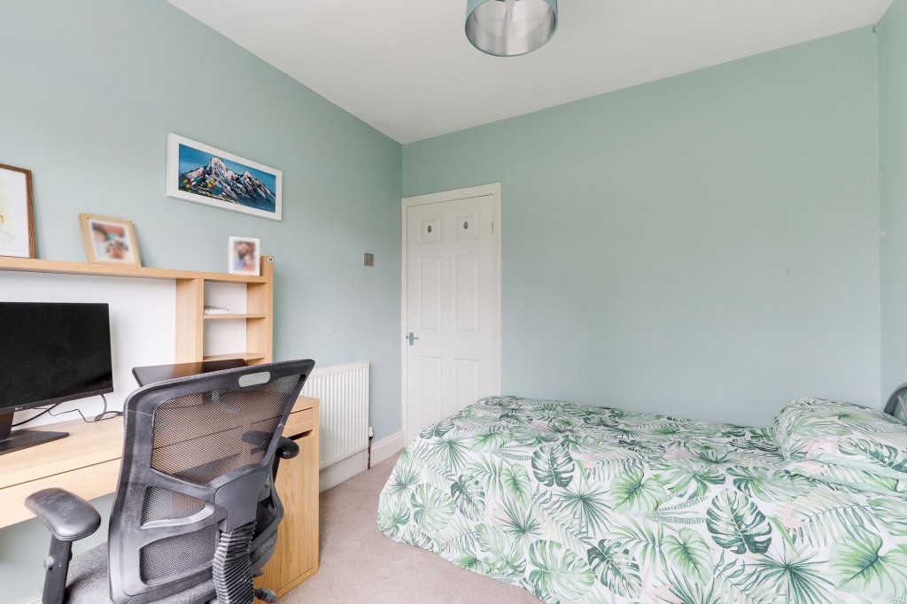 Beardsmore Grove, Hucknall, NG15