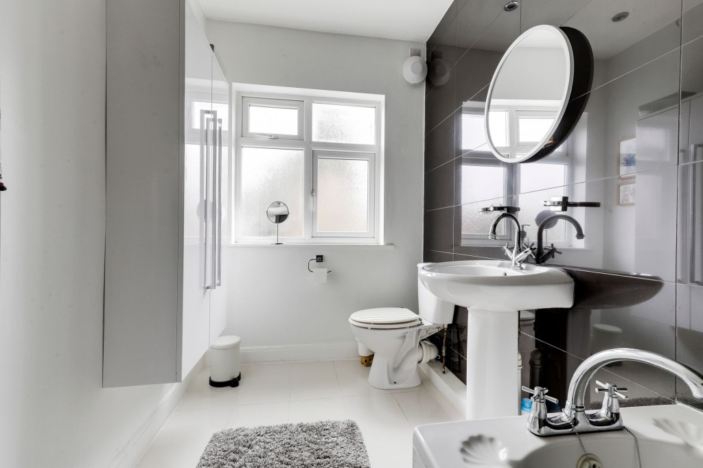 Beardsmore Grove, Hucknall, NG15