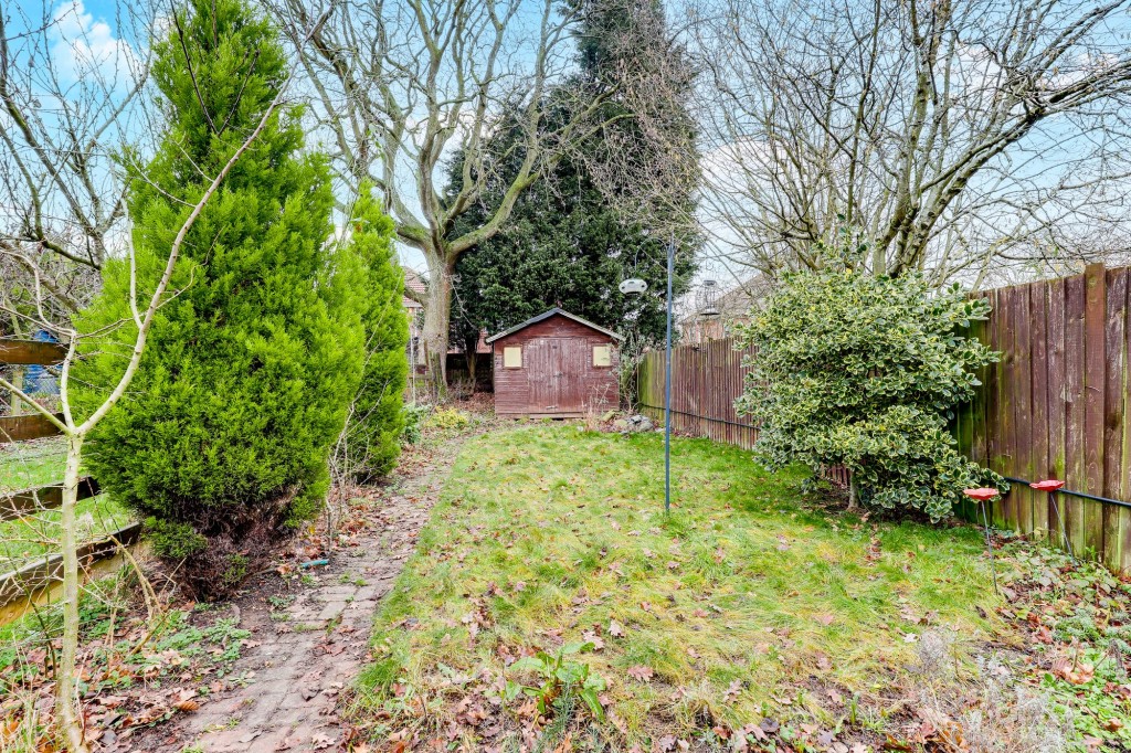 Beardsmore Grove, Hucknall, NG15