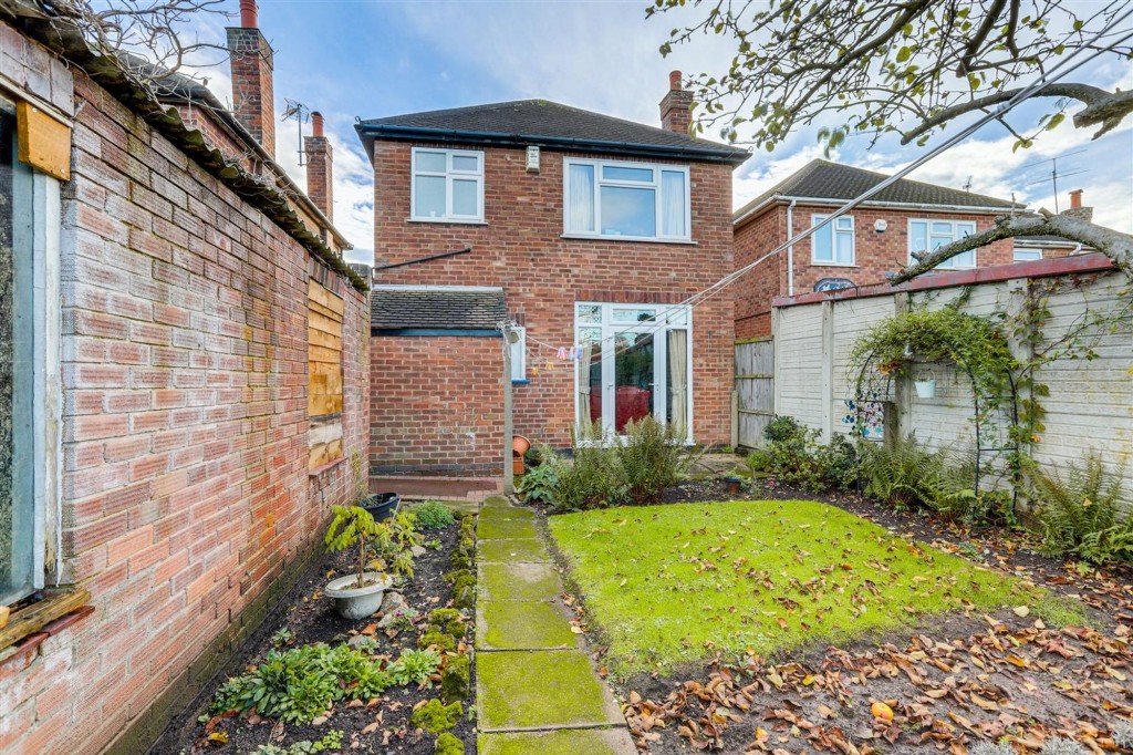 Trentham Gardens, Nottingham, NG8