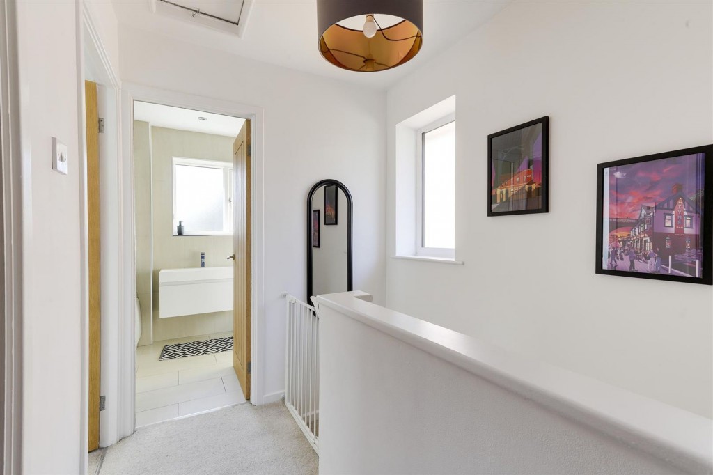 Launceston Crescent, Nottingham, NG11