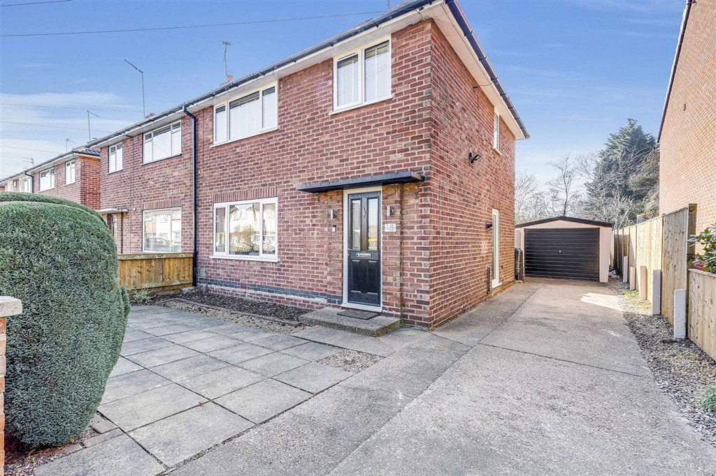 Launceston Crescent, Nottingham, NG11